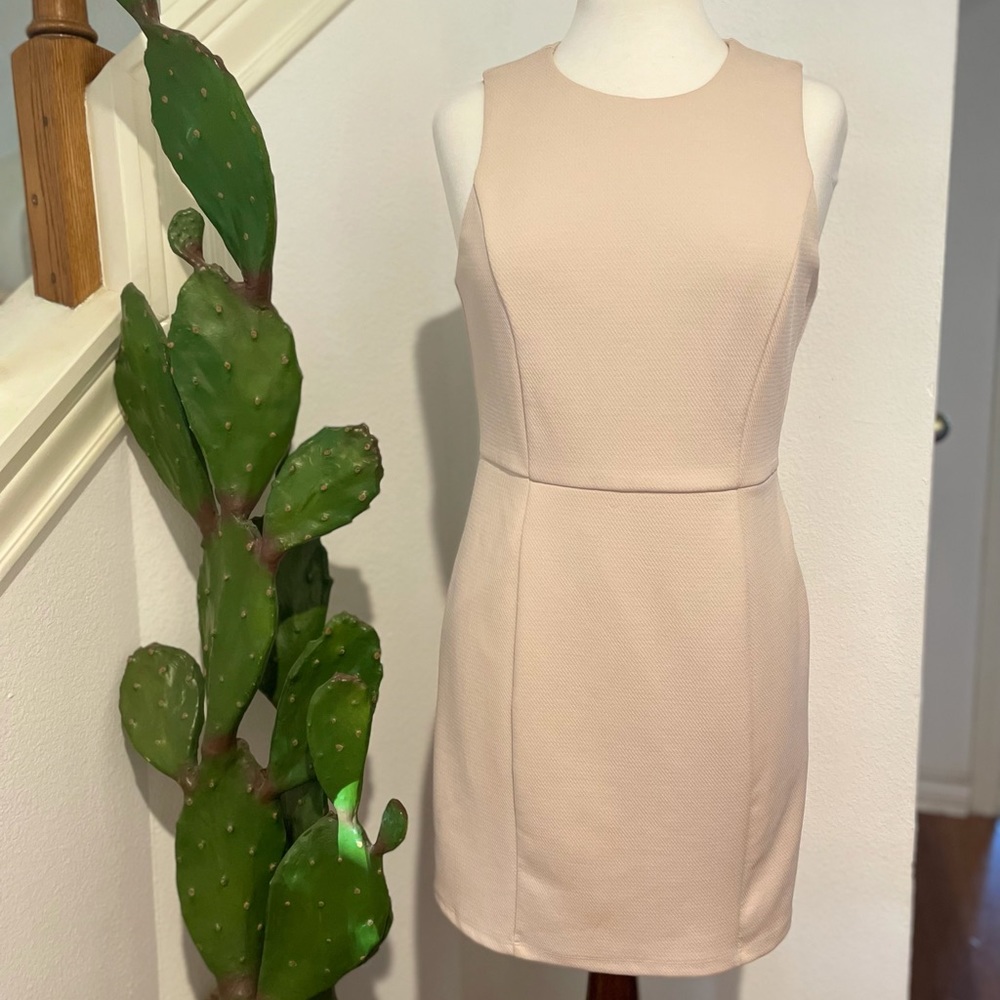 Forever 21 L cream dress